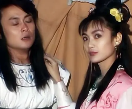 白云瑞和盖费霞的爱情结局，两人是怎么相识的？