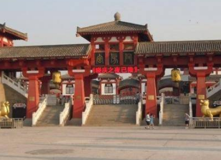 阿房宫的奢华与神秘：古代建筑的巅峰之作