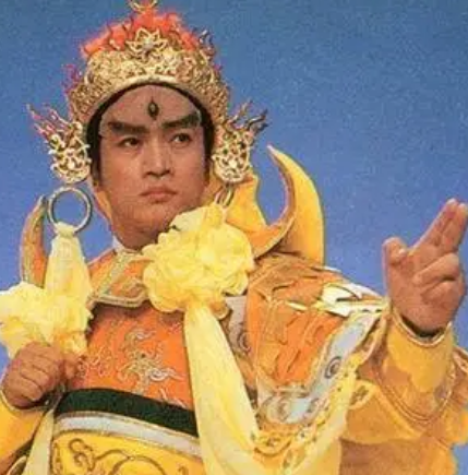 追溯二郎神的历史原型：神话与现实的交织