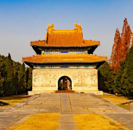 古代皇陵工匠的命运：辉煌与悲剧的交织