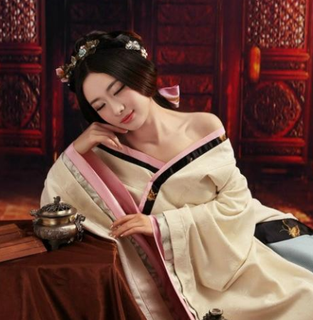 古代女性月事处理方法，古人会用什么代替？