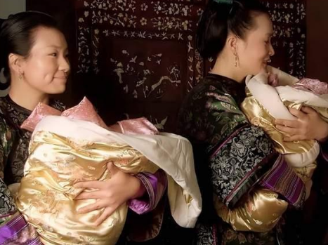 古代王位继承与双胞胎的罕见之谜
