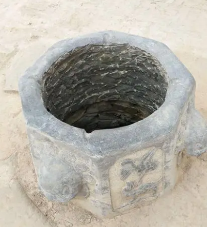 古代风俗揭秘：井中放鱼和乌龟的寓意