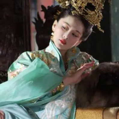 古代宫廷睡眠习俗：宫女为何偏爱侧卧