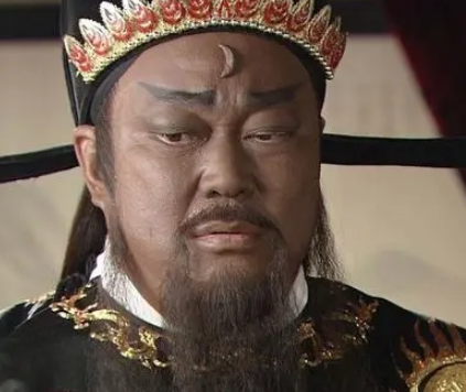探秘历史：真实的包拯头上是否有月牙？