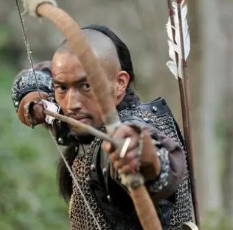 中国北方的弓箭制作：少数名人的独特选择