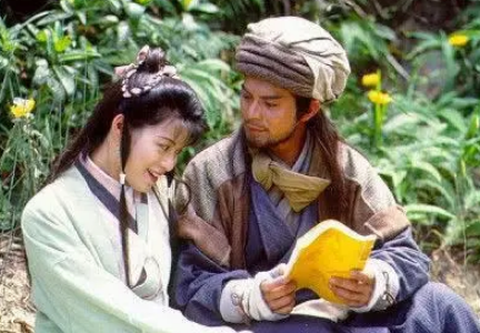 天山童姥与乔峰：一场虚构人物的实力较量