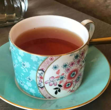 探秘英式下午茶的优雅世界，起源时间是在哪一年？