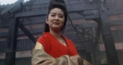 方证大师能打赢东方不败吗？武学造诣有多高？