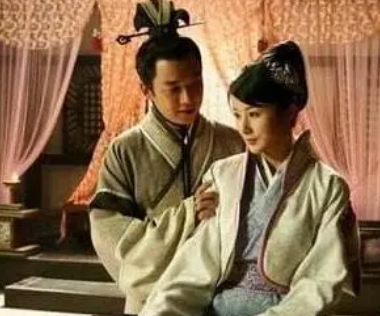 揭秘古代妻子对丈夫的称呼：官人背后的文化含义及其他称谓