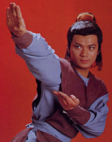 郭靖和张无忌武功如何？两人谁更厉害？