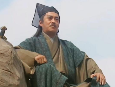 岳不群的智与愚：复兴华山的悲壮之路