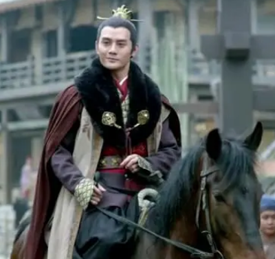 古代王爷的生活探秘：荣耀与束缚的交织