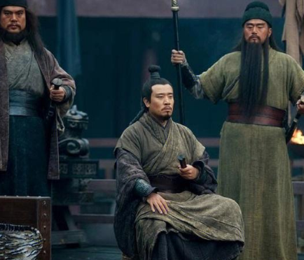 典韦与关羽：两位英雄的比较与排名