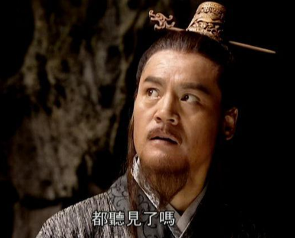 岳不群装不知独孤九剑的背后原因，选择隐瞒的原因是什么？