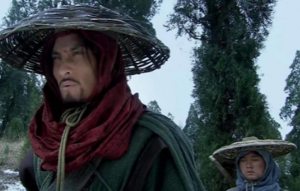 林冲与宋江：梁山泊中的忠义与地位之谜