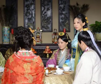 古代社会的妻妾制度：探究妾室难以成为正妻的原因