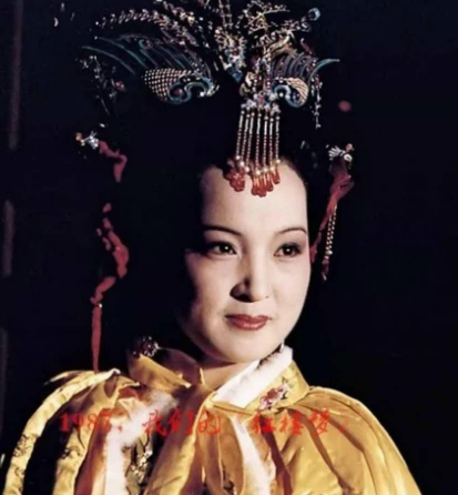 贾元春被凌迟处死的背后真相，历史上有什么明确的记载？