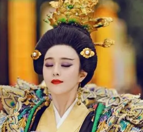 武则天迁都洛阳的历史原因及影响