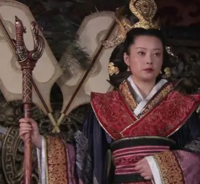 王政君：西汉末期的关键人物，如何影响王朝命运