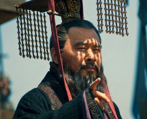 曹操统一三国的最佳机会与其皇帝之位的选择