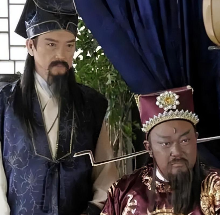 忠义与法纪：包拯为何斩杀公孙策？