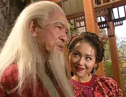 鹿鼎记高手之争：洪安通、归辛树、九难、何铁手谁是第一？