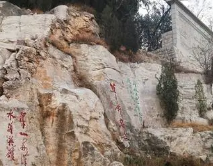 梁山县与济宁市的历史渊源，位于山东的哪个地方?