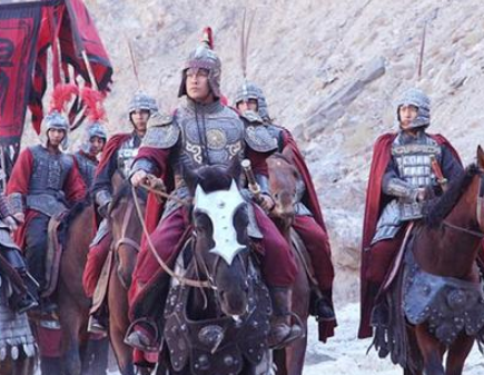 勇气与牺牲：解析战场上士兵的心理与义务