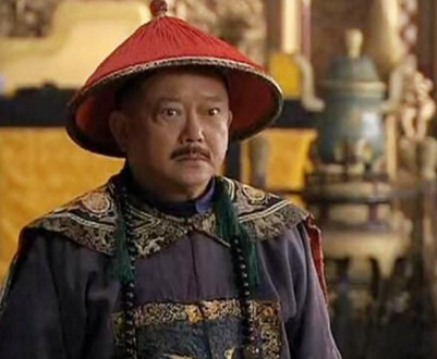 和珅财富之谜：嘉庆年间的财政困境
