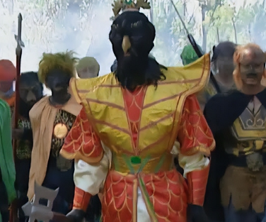 西游记中的强者对决：孔雀精与大鹏雕