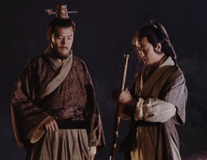 岳不群逐令狐冲出师门的背后原因