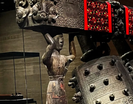 神秘曾侯乙墓：玉器动物与古代信仰