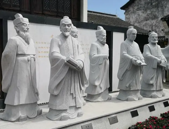 建安七子之首是谁？他有哪些成就？