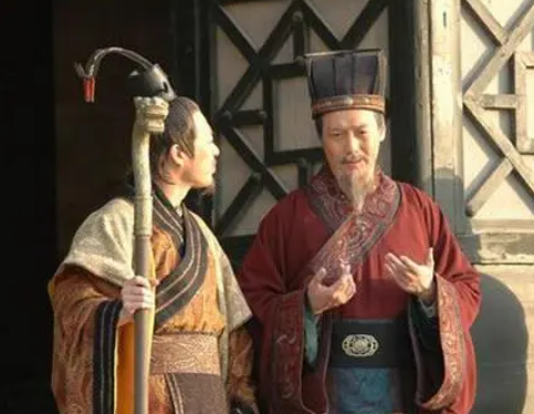 权谋之争：吕雉生前的威慑与陈平周勃诛吕氏集团的逆转