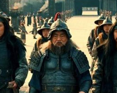 董卓掌控朝政的背后：权谋与时势的交织