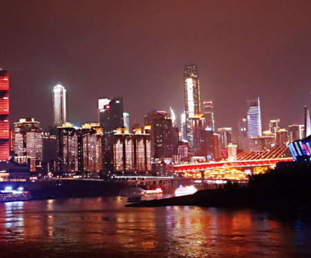 朝天门：重庆的历史地标与文化符号