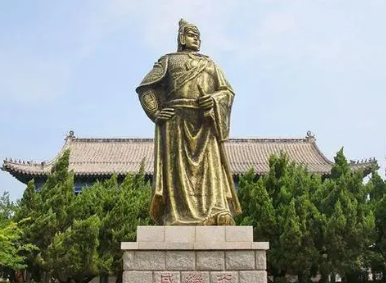 戚继光：明朝抗倭英雄