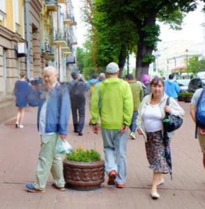 俄语与乌克兰语的亲缘关系：探究两种语言的互通性及语族归属