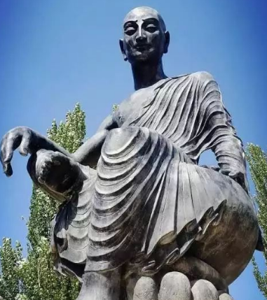 探寻高僧鸠摩罗什的后代：一段历史与信仰的交织