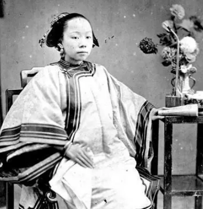 清朝宫廷的秀女选拔与生活揭秘，有什么严格的制度？
