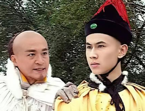 权力斗争的残酷见证：顺治帝对多尔衮身后的极端行为解析