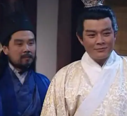 三国智谋较量：鲁肃与周瑜的能力对比及历史评价