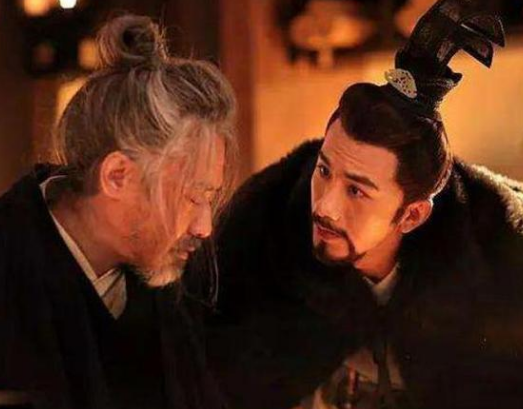 司马懿的隐忍与智慧：三十年磨一剑，权谋之路