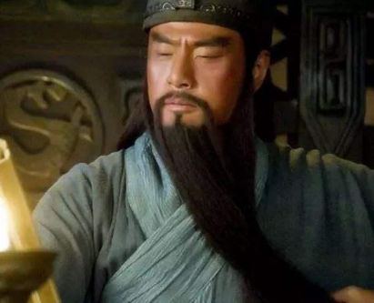 关羽胡须之谜：文化形象与历史传说的交织