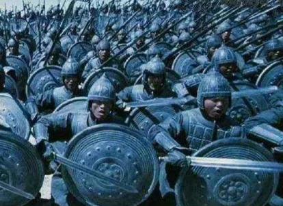 古代战争的步兵之优：揭秘骑兵与步兵的力量对比