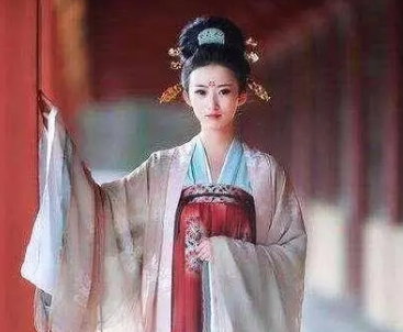 明朝嫔妃的化妆品消费：一窥古代宫廷生活的奢华