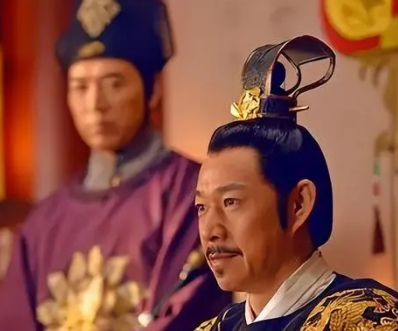 皇位继承的宿命与变革