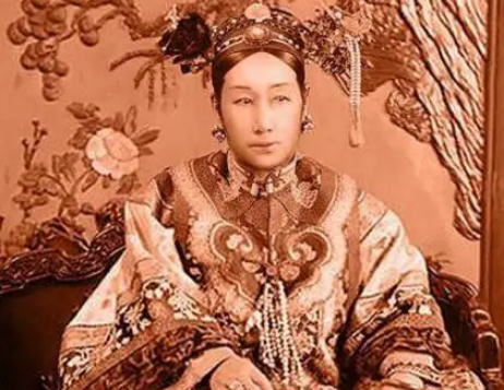 慈禧太后的逝世：历史真相与阴谋论