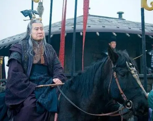 赵高受宠之谜：解读其在秦始皇心中的特殊地位